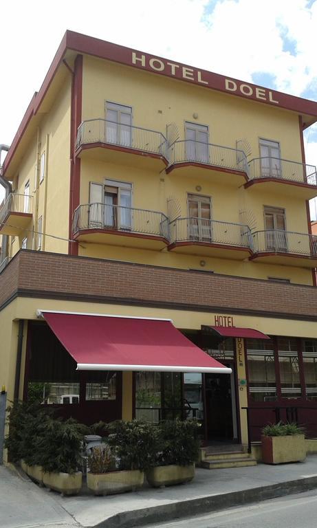 Hotel Nuova Doel Соттомаріна Екстер'єр фото